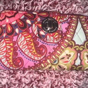 Vera Bradley lock wallet